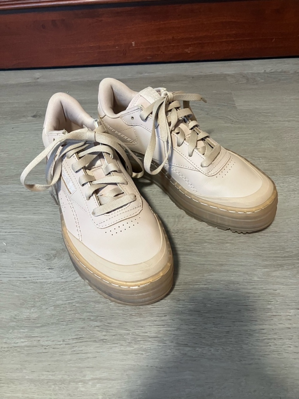 Reebok Club C 85 Double Geo Leather Platform Sneakers Women’s Size 7 Tan